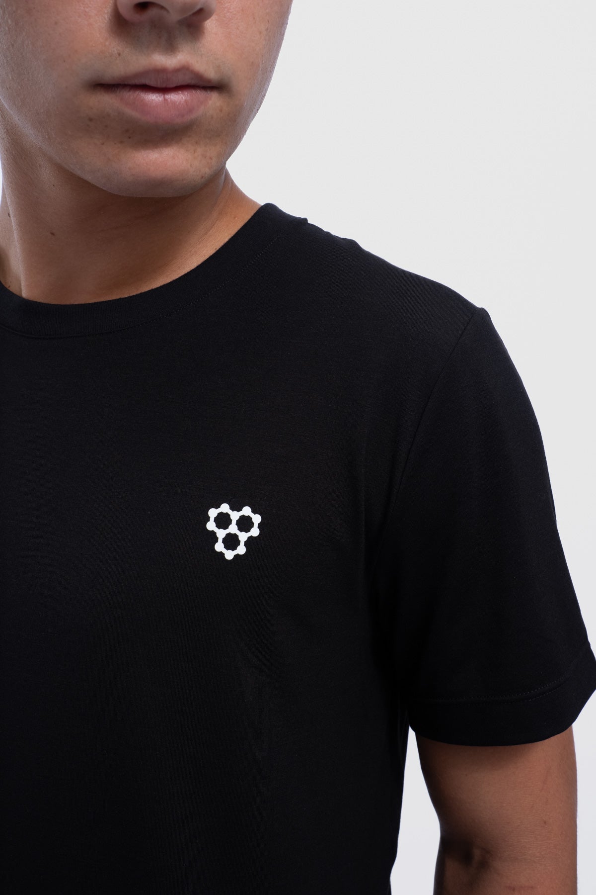 Men's CourtIQ™ Molecule Tee | CRBN Pickleball